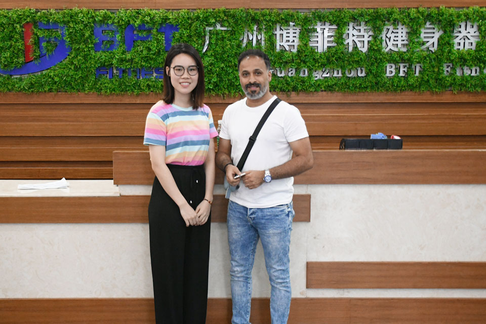 沙特采购向日葵污APP品牌商用健身器材